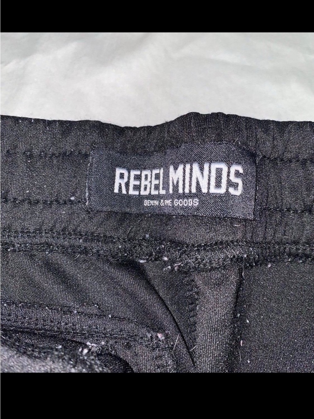 Sweats - Picture 5 of 11